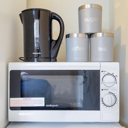 Twickenham Homes アイルワース エクステリア 写真