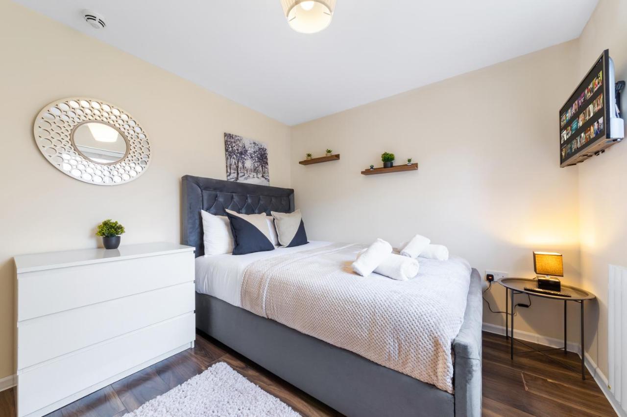 Twickenham Homes アイルワース エクステリア 写真