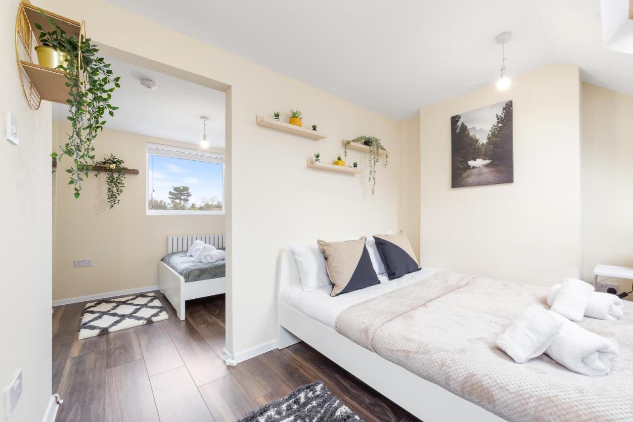 Twickenham Homes アイルワース エクステリア 写真