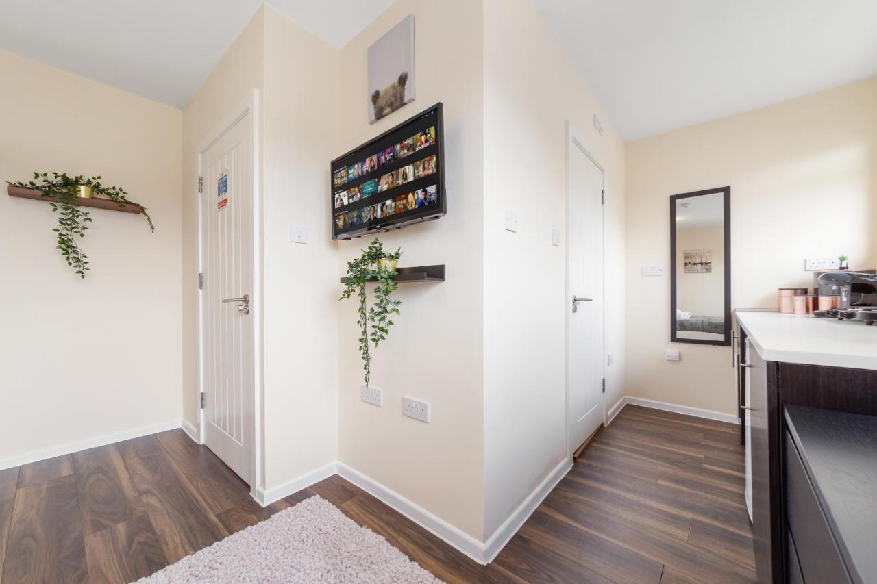 Twickenham Homes アイルワース エクステリア 写真